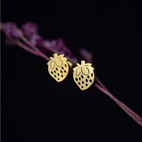 Strawberry Gold Stud Earrings - Picture 5 of 8